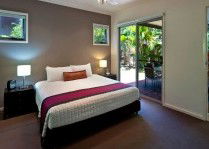 Best Western Plus Quarterdecks Retreat - Kawana Tourism 3
