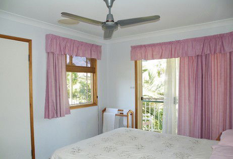 Bay Bed And Breakfast - Kawana Tourism 3