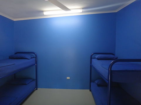 Cable Beach Backpackers Broome - Kawana Tourism 4