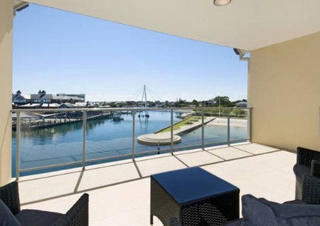 Quality Suites Crest Mandurah - Kawana Tourism 4