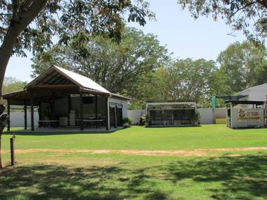 Barcaldine Tourist Park - Kawana Tourism 1