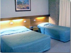 Great Eastern Motor Inn - Kawana Tourism 1