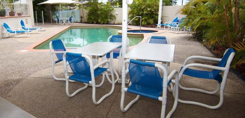 Aruba Beach Resort - Kawana Tourism 6