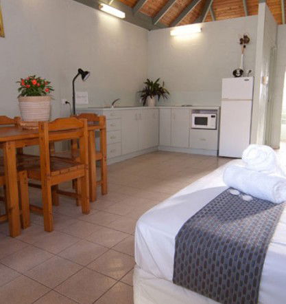 Nelly Bay QLD Kawana Tourism