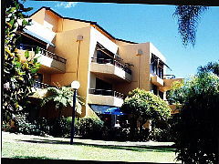 Grangewood Court Holiday Apartments - Kawana Tourism 1