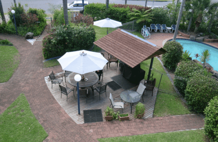 Grangewood Court Holiday Apartments - Kawana Tourism 2