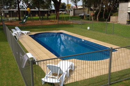 Kalganyi Holiday Park - Kawana Tourism 3