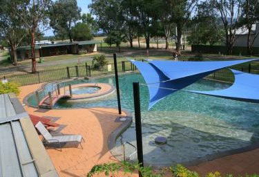 Valley Vineyard Tourist Park - Kawana Tourism 0