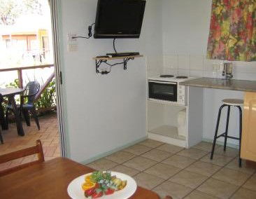 Valley Vineyard Tourist Park - Kawana Tourism 2