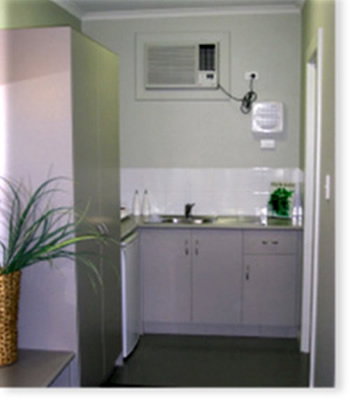 Taft Motor Inn - Kawana Tourism 2