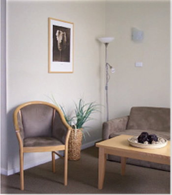 Taft Motor Inn - Kawana Tourism 3