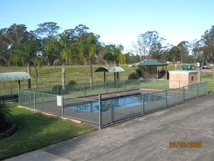 Alexander The Great Motel - Kawana Tourism 3