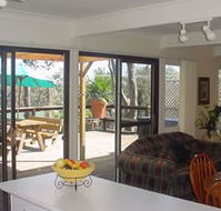 Lakeview Cottage - Kawana Tourism