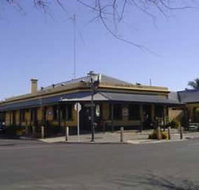 Woolshed Inn Hotel - Kawana Tourism