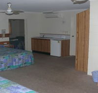 Sandcastle Motel - Kawana Tourism