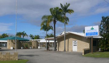 Sandcastle Motel - Kawana Tourism 1