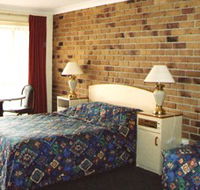 Crows Nest Motel - Kawana Tourism