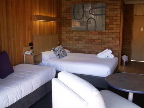 Court Street Motel - Kawana Tourism 2