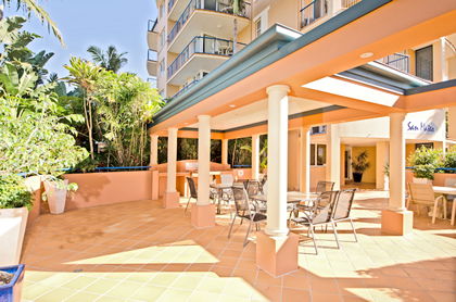 San Mateo On Broadbeach - Kawana Tourism 10