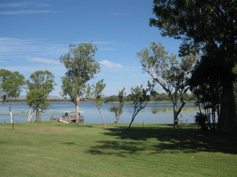 Kununurra Lakeside Resort - Kawana Tourism 3