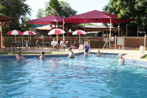 Kununurra Lakeside Resort - Kawana Tourism 5