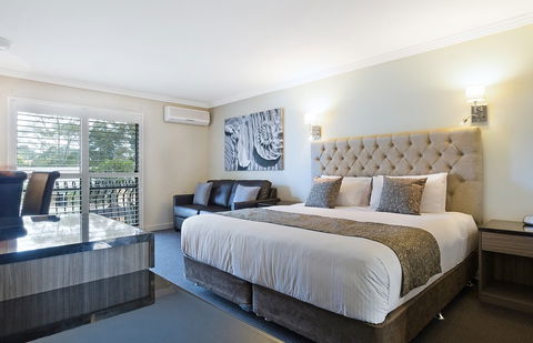 Lincoln Downs Resort & Spa - Kawana Tourism 10