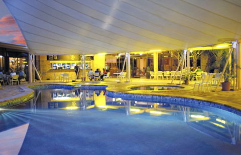 Albert Park Motor Inn - Kawana Tourism 4