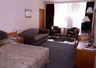 Comfort Inn Airport - Kawana Tourism 0