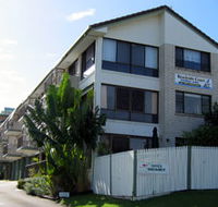 Beachside Court - Kawana Tourism