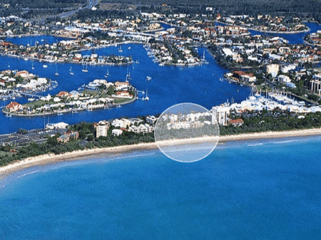 Beachcomber On The Spit - Kawana Tourism
