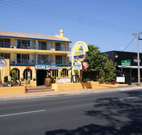 Delfinos Bay Resort - Kawana Tourism