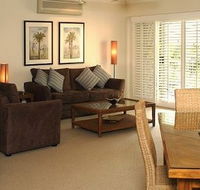 Macquarie Lodge Luxury Apartments