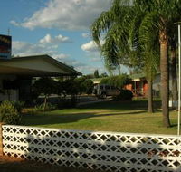 Cross Roads Motel - Kawana Tourism