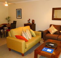 Miami Beachside Apartments - Kawana Tourism