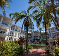 Port Douglas Beachfront Terraces - Kawana Tourism