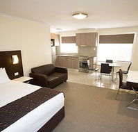Country Comfort Premier Motel - Kawana Tourism