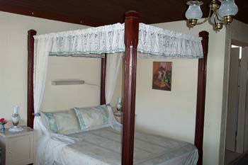 First Landing Motel - Kawana Tourism 4
