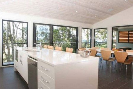 Shearwater Guest Houses - Kawana Tourism 1