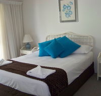 Old Burleigh Court Holiday Apartments - Kawana Tourism