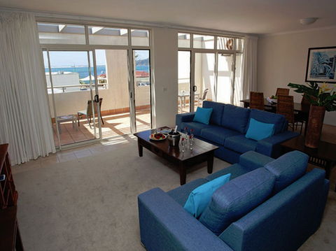 Ramada Resort Shoal Bay - Kawana Tourism 8