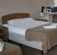 A' Montego Mermaid Beach Motel - Kawana Tourism
