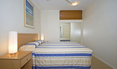 Endless Summer Resort - Kawana Tourism 3