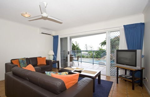 Endless Summer Resort - Kawana Tourism 5
