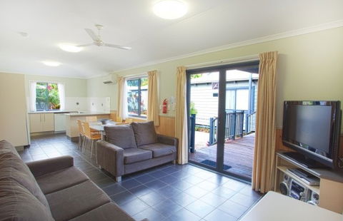 Discovery Holiday Parks - Kawana Tourism 0