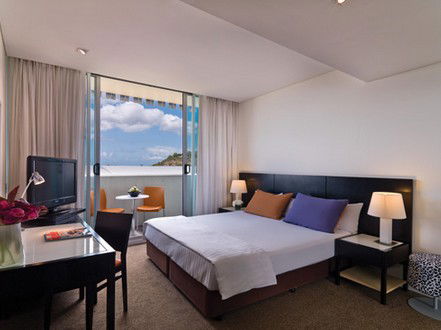 Adina Apartment Hotel Perth - Kawana Tourism 4