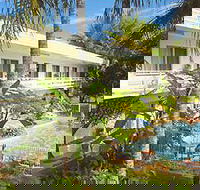 Silvester Palms Holiday Apartments - Kawana Tourism