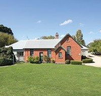 Woodend Old School House Bed and Breakfast - Kawana Tourism