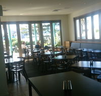 Doyles Bridge Hotel - Kawana Tourism