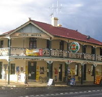 Royal Hotel Mandurama - Kawana Tourism