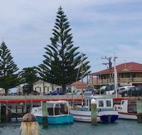 Port Albert Hotel - Kawana Tourism